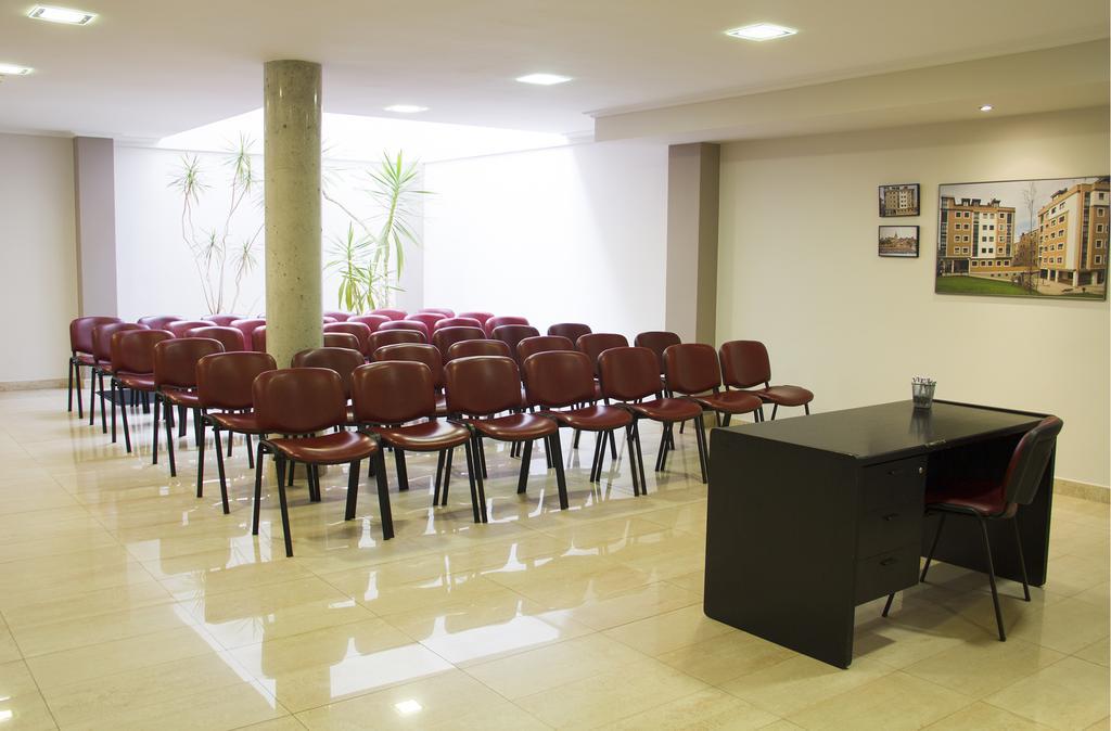 Apartamentos Cean Bermudez Gijón Exterior foto