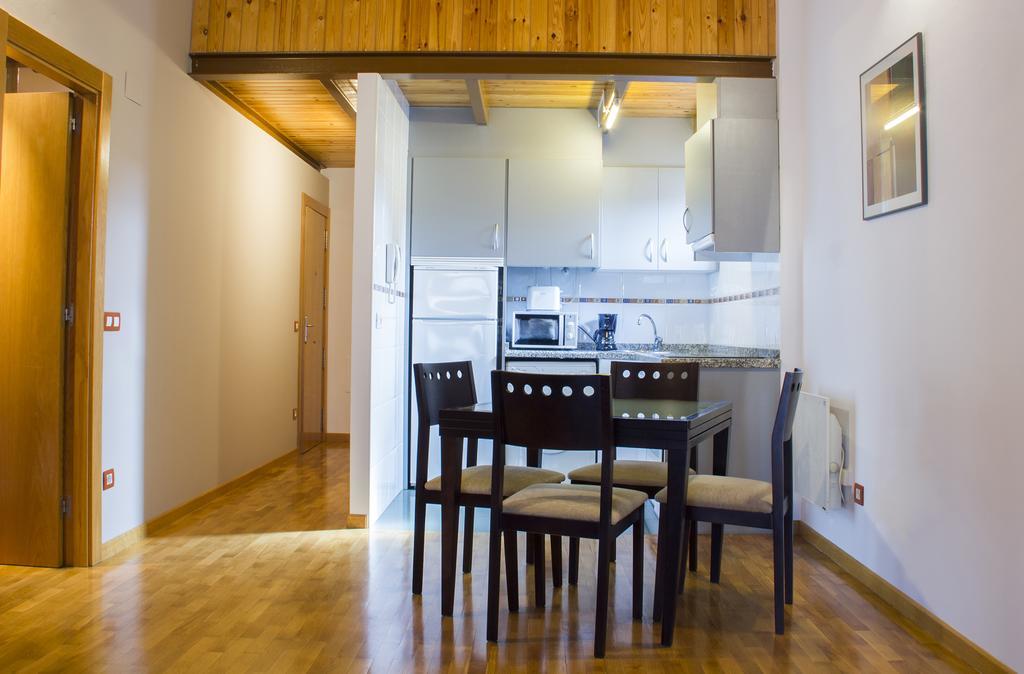 Apartamentos Cean Bermudez Gijón Exterior foto