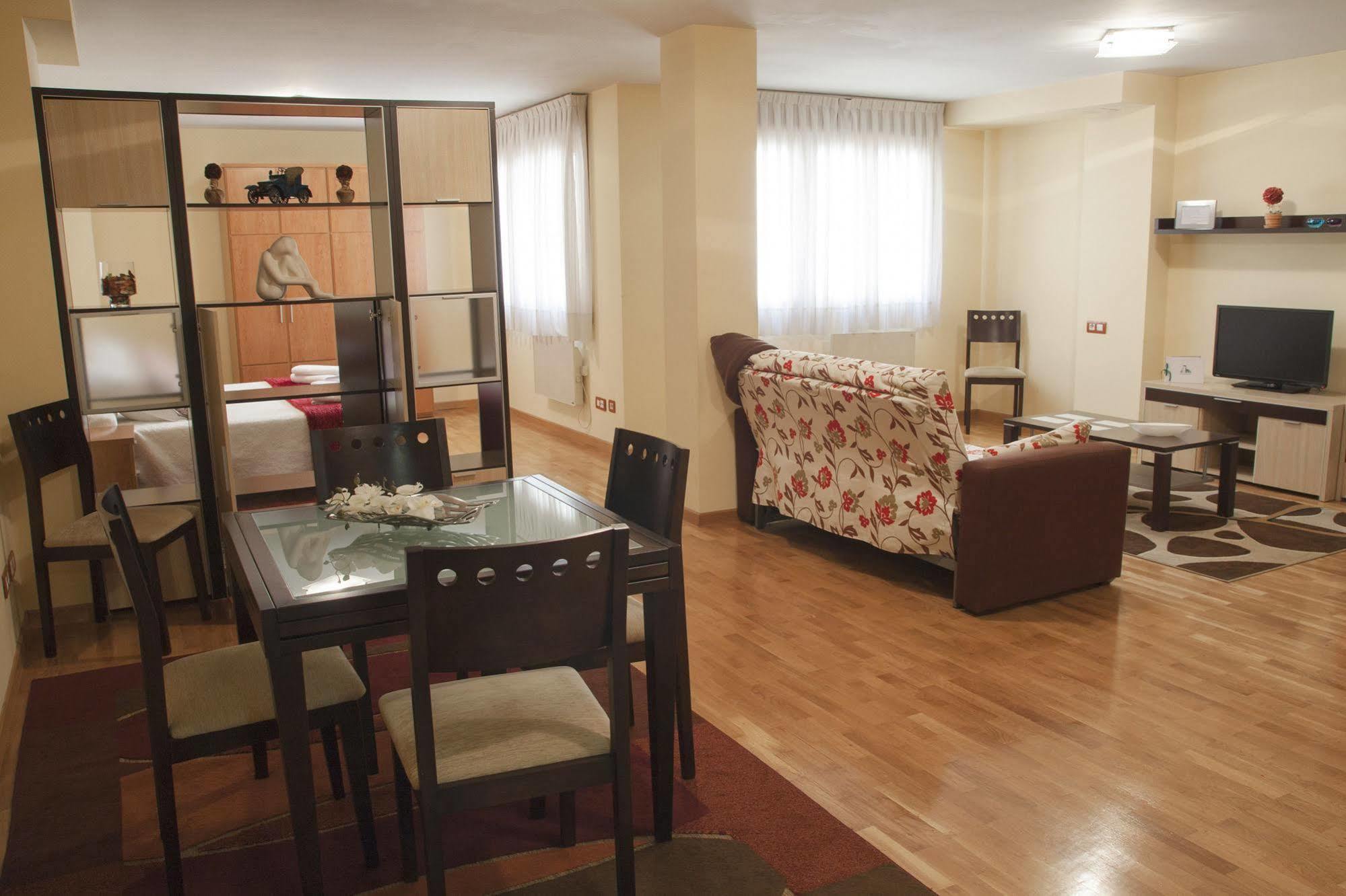 Apartamentos Cean Bermudez Gijón Exterior foto